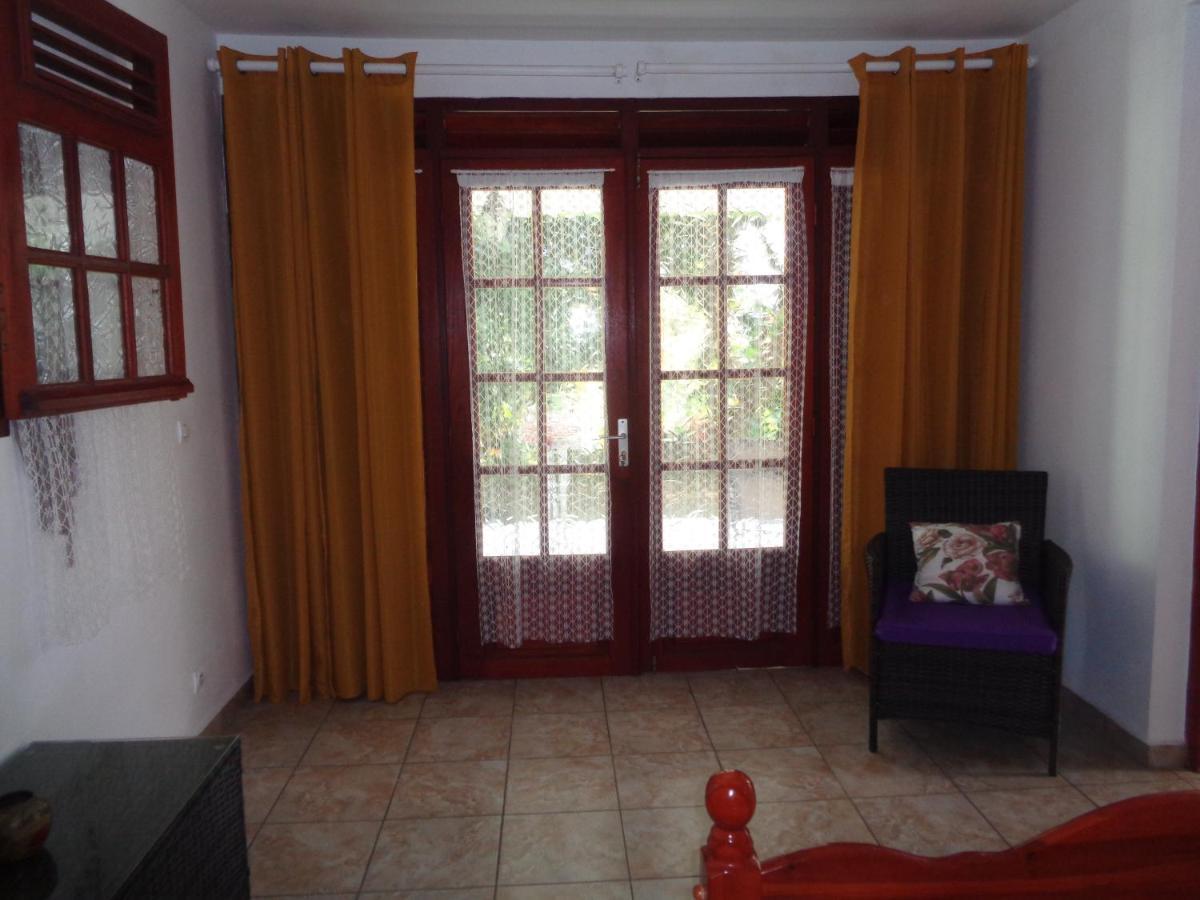 Apartament Jardin Bananier Deshaies Zewnętrze zdjęcie